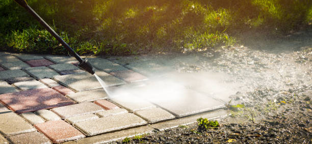 Best Playground Equipment Cleaning  in South Beloit, IL